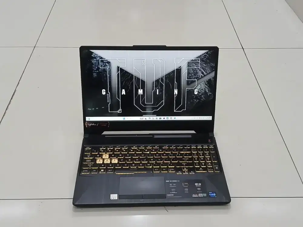 Gaming Asus tuf f15 Intel core i7 gen 11 nvidia geforce rtx 3050