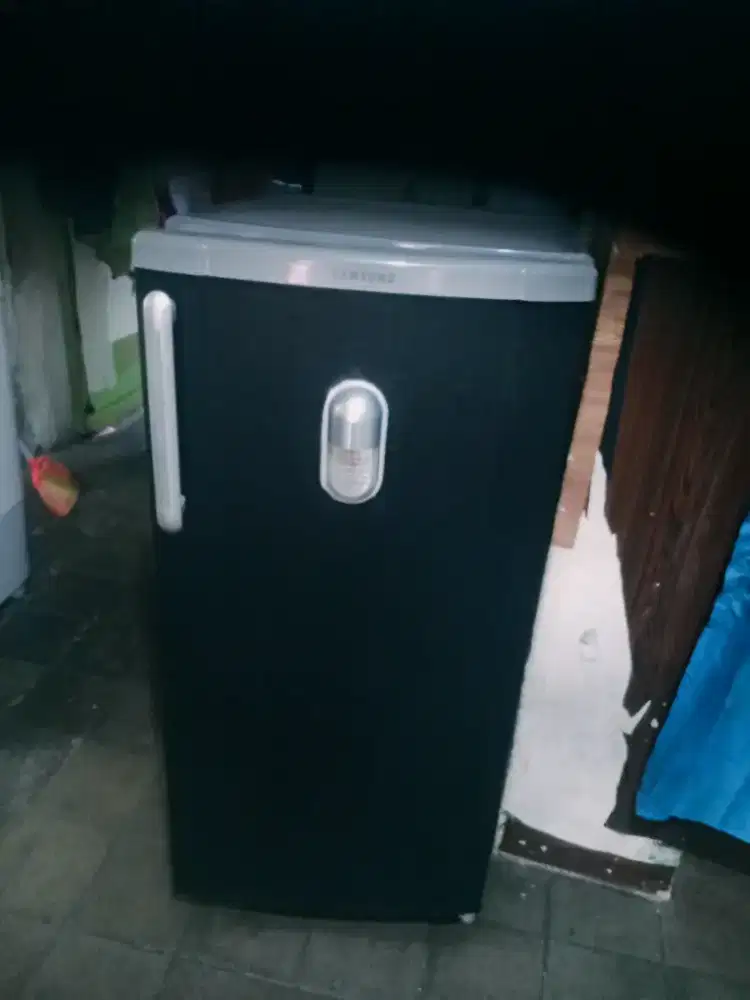 Jual kulkas Samsung 1 pintu mesin ori dingin beku normal bisa diantar