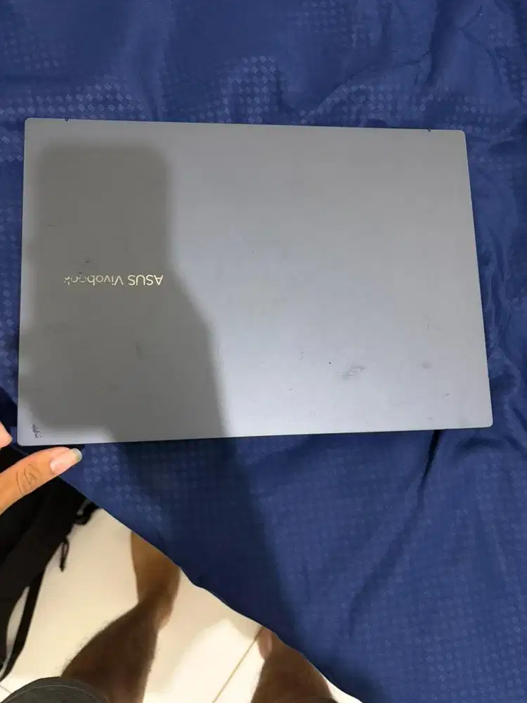 dijual laptop asus vivobook m1403qa