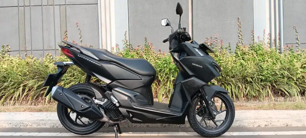 Vario 160 CBS 2023 black matte