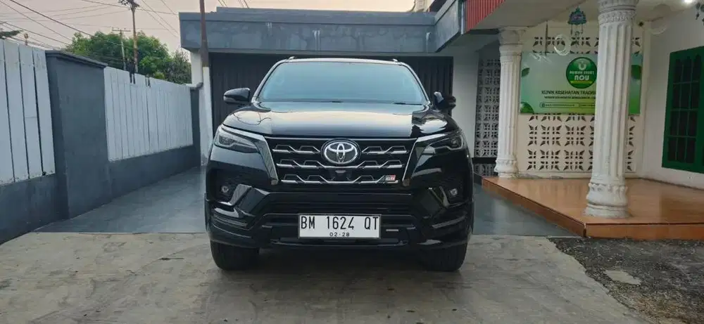 Vrz GR 2,8 4x4 tahun 2022