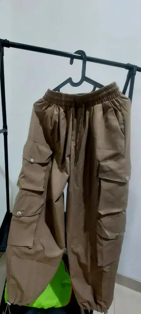 Celana kargo cewek