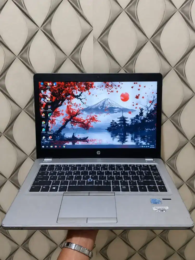 Laptop Second HP EliteBook Folio 9470m Mulus