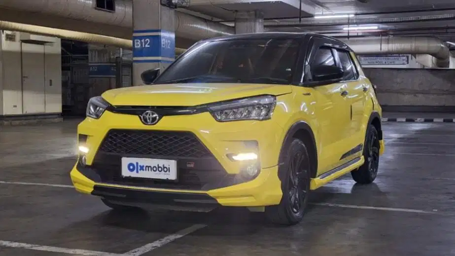 Pajak Panjang - Toyota Raize 1.0 GR Sport TSS Two Tone Bensin-AT 2022