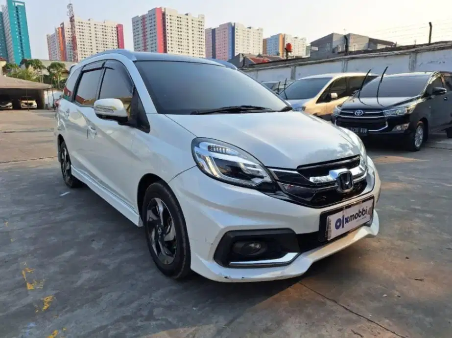 Honda Mobilio 1.5 RS Bensin-AT 2015