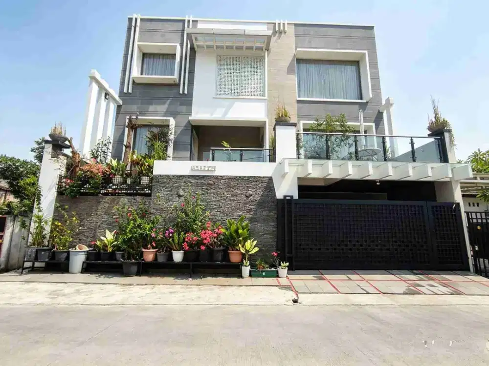 DI JUAL RUMAH DALAM KOMPLEK BILLYMOON PONDOK KELAPA DUREN SAWIT JAKARTA TIMUR