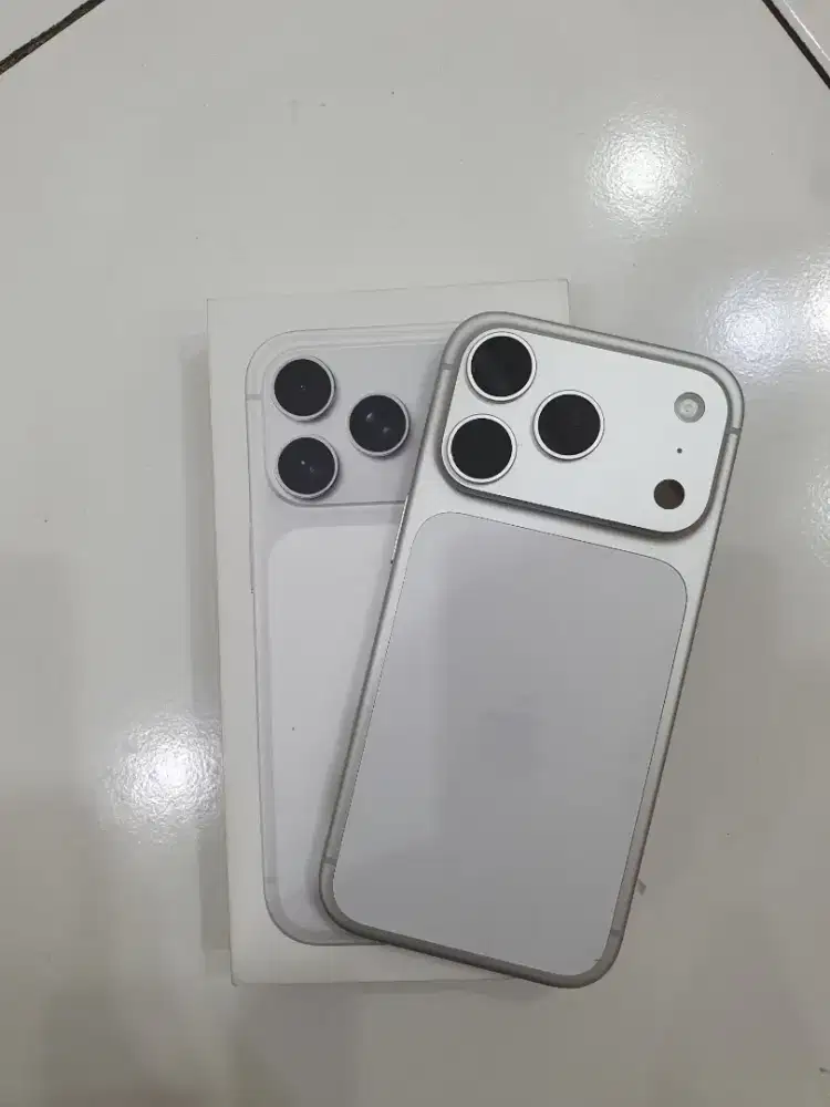 Iphone 17pro 256GB Ibox Mulus Lengkap Bergaransi
