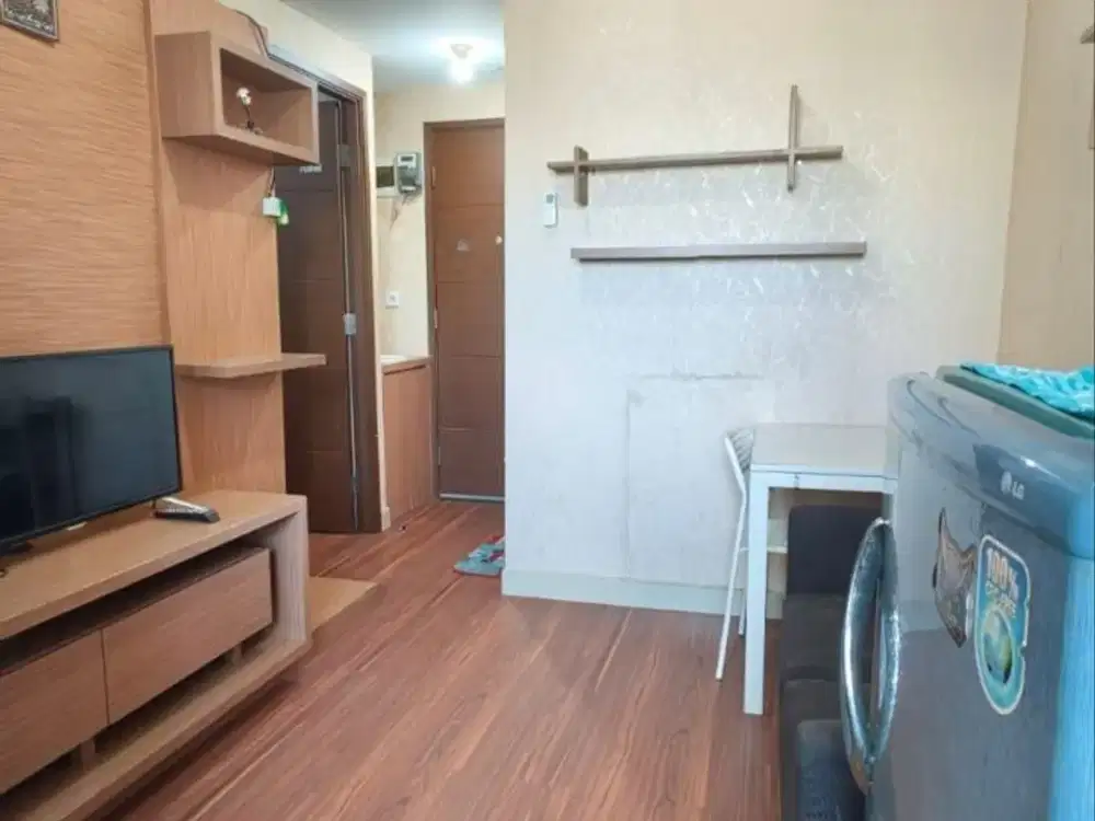 Disewa Apartemen Sudirman Suite lantai 20 [ID 718]