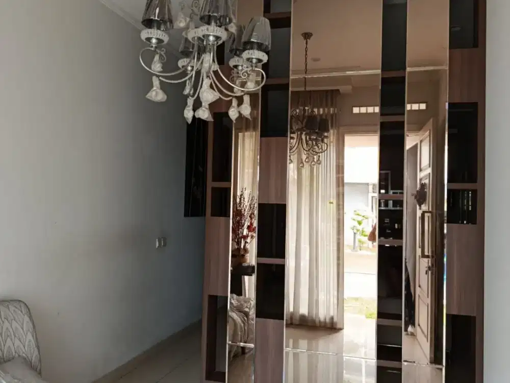 Disewakan rumah di cluster Grisea Spring Gading Serpong
