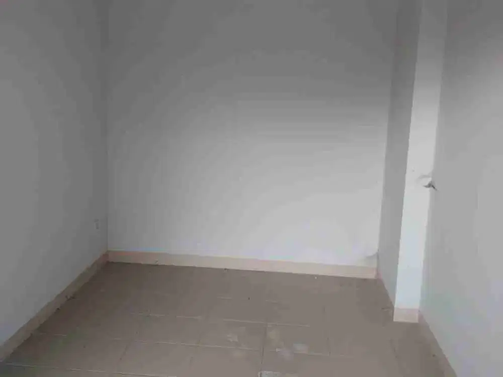Kios Apartment Springlake Tower Caldesia Cocok untuk Berbagai Usaha Lokasi Ramai