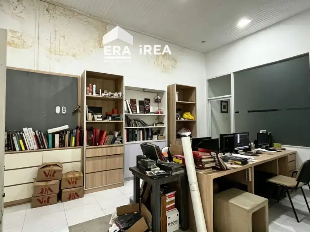 RUANG USAHA DIJUAL DI SOLO DEKAT PLAZASINGOSAREN