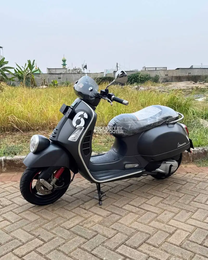 VESPA GTV SEI GIORNI II 300 HPE LIMITED EDITION 2021 TERMURAH