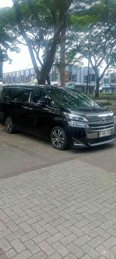 TOYOTA VELLFIRE 2.5 G  2019 black hitam alphard direct owner 2018/2020