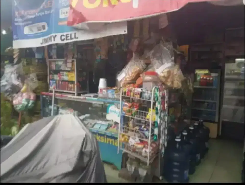 DI BUTUHKAN KARYAWAN LAKI² YANG SUNGGUH² MAO KERJA