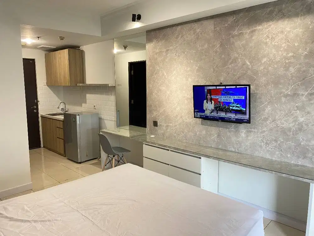 INTERIOR RENOV disewakan apartemen Great Western Resort Serpong studio