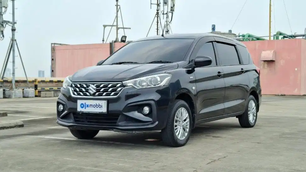 KM Rendah - Suzuki Ertiga 1.5 GL Bensin-AT 2022
