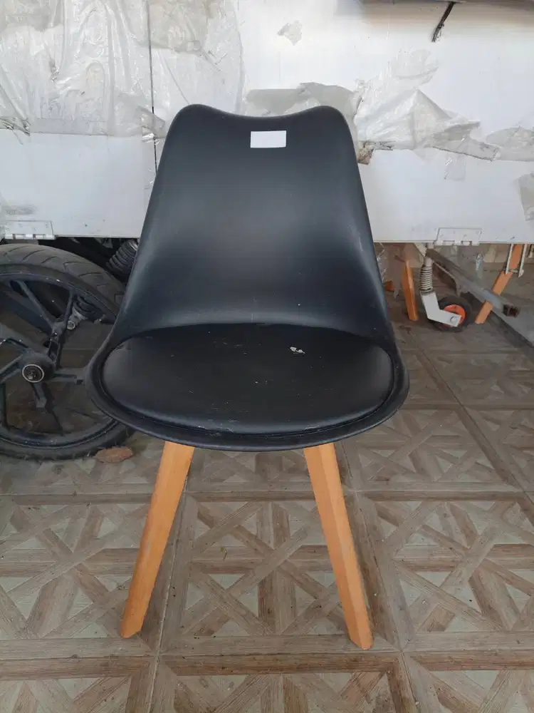 Kursi Bekas Informa