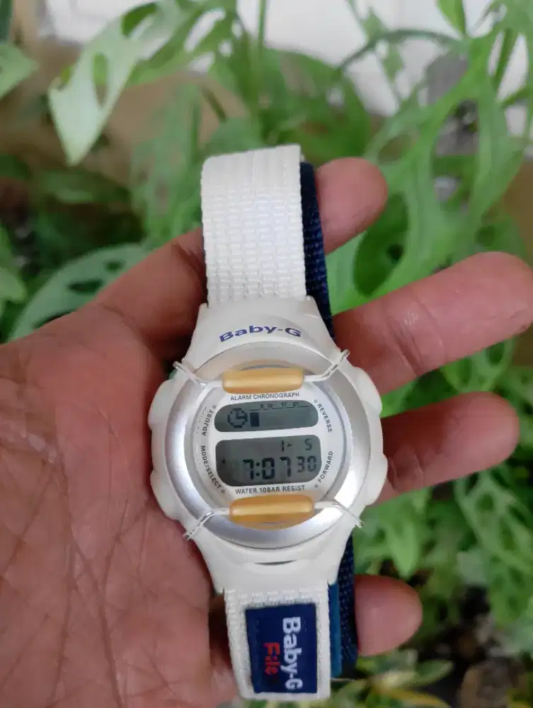 Jam Casio baby g second