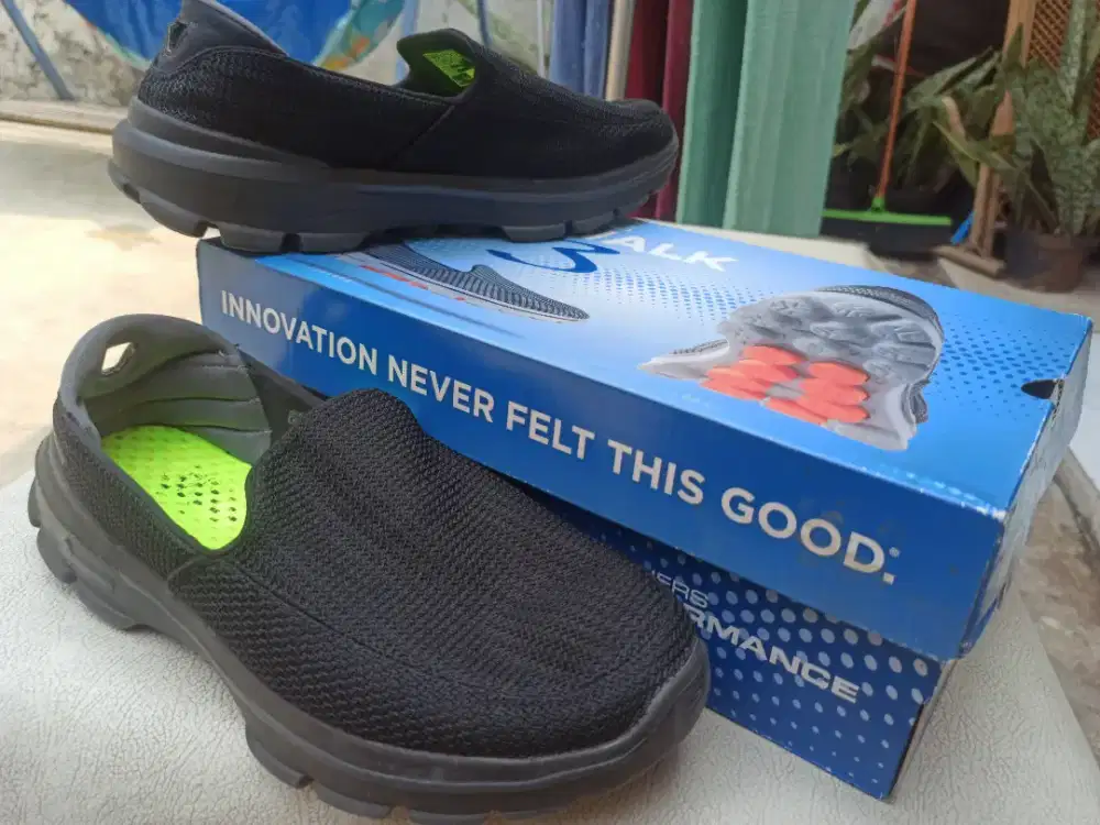 Skechers GO Walk 3