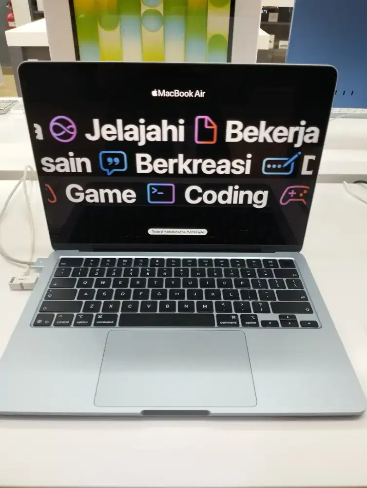 kredit macbook air m5