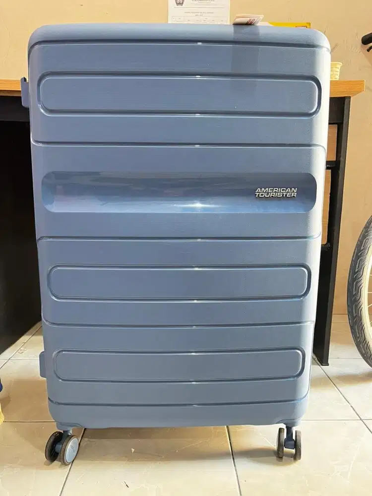 Koper American Tourister 29 NWT & Box