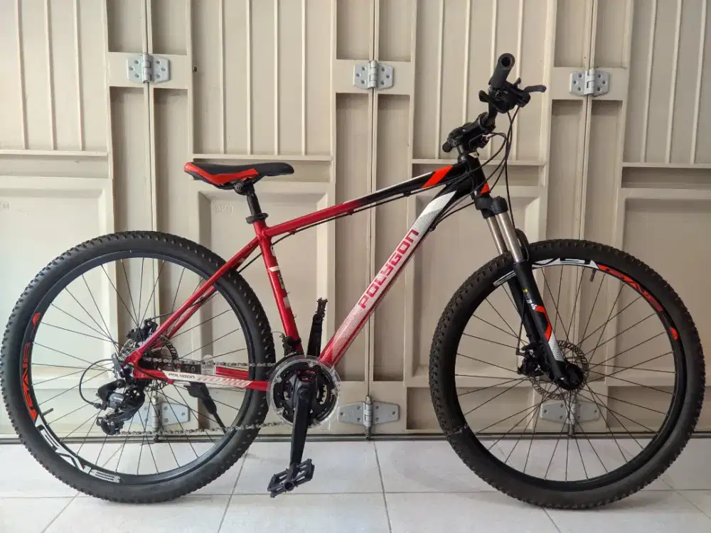 sepeda mtb polygkn cascade 2 ukuran 27.5 frame M bisa TT sepeda lain