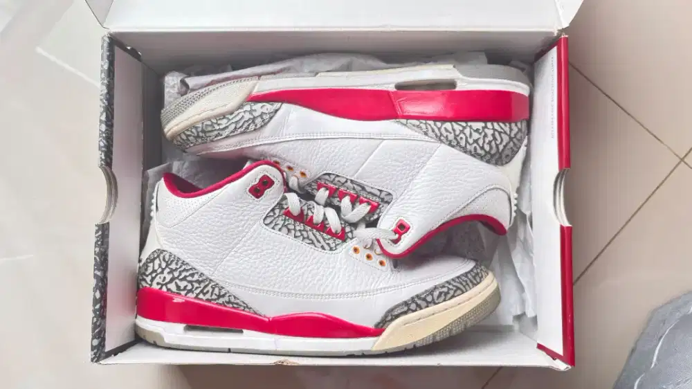 Air Jordan 3 Retro Cardinal Red