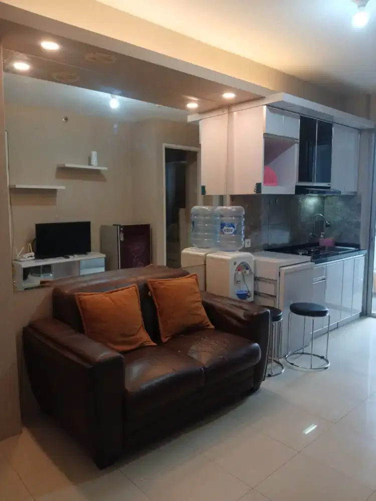Disewakan 2 BR FF Bulanan Apartemen Bassura City