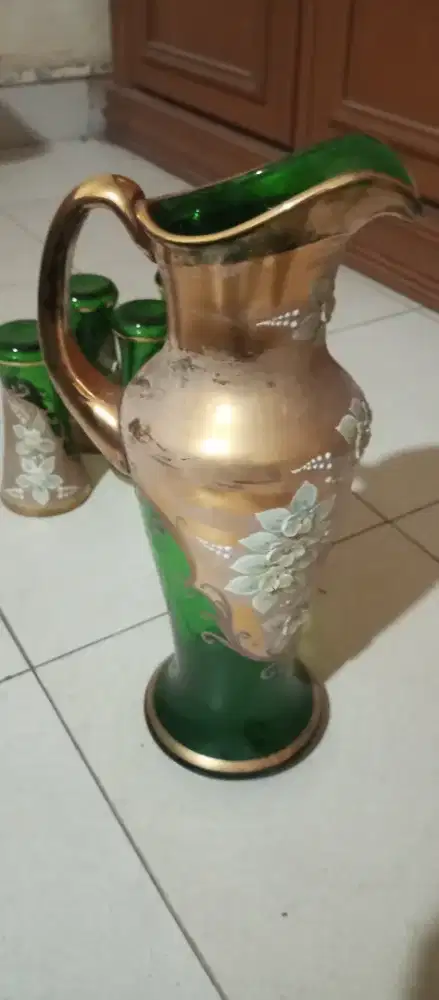 1 set guci & gelas kristal
