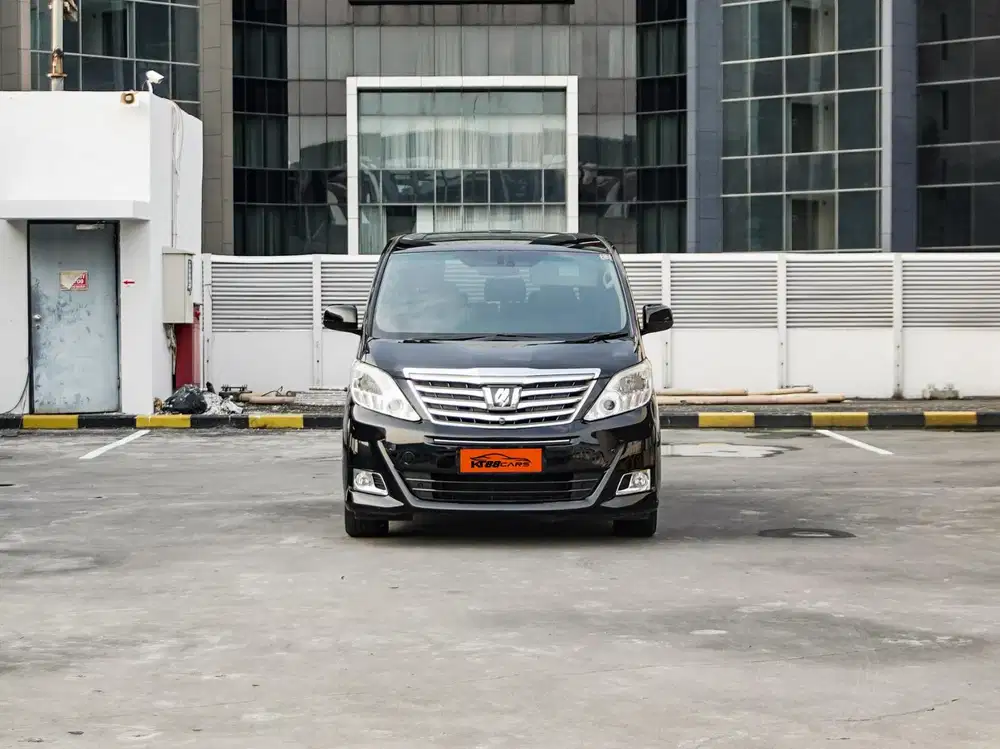 Toyota Alphard 2.4 G 2012 Hitam