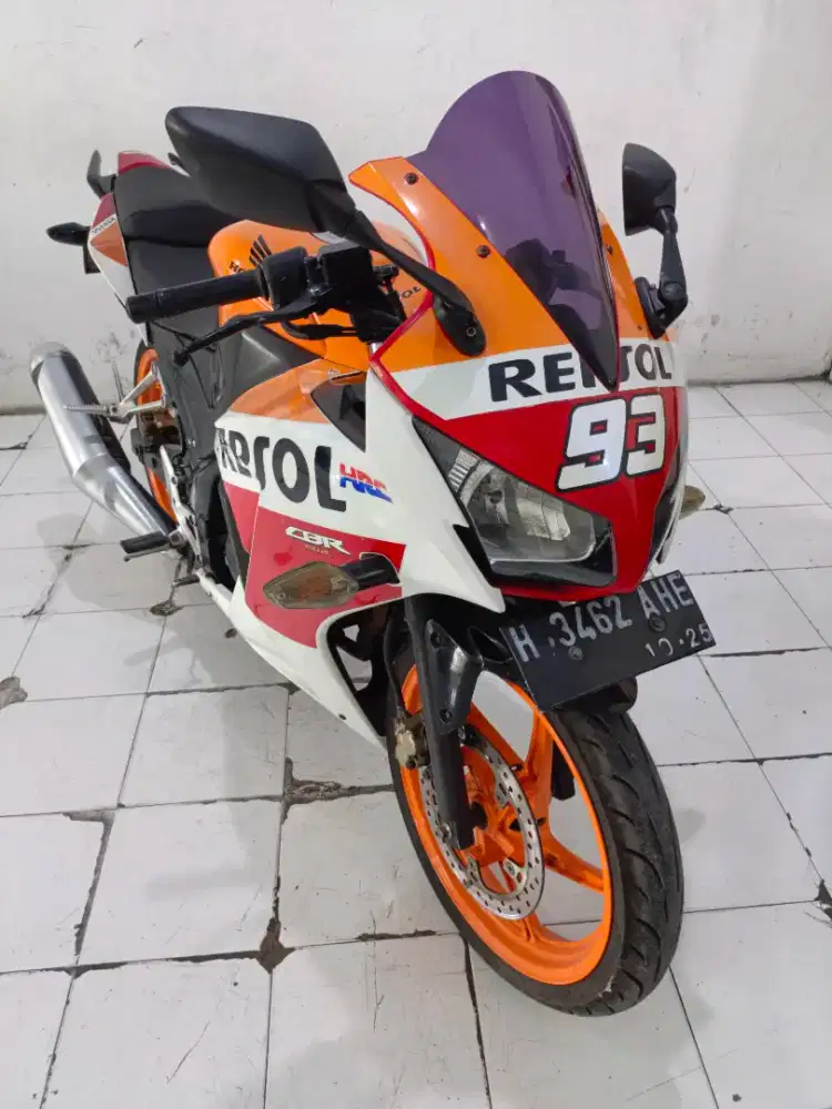honda CBR thn 2015