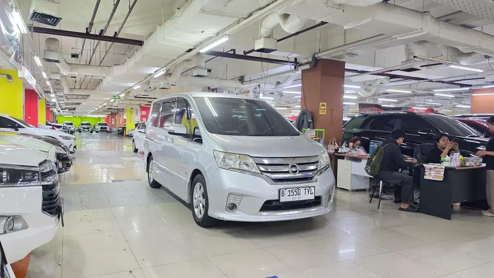 Nissan Serena Hws 2013
