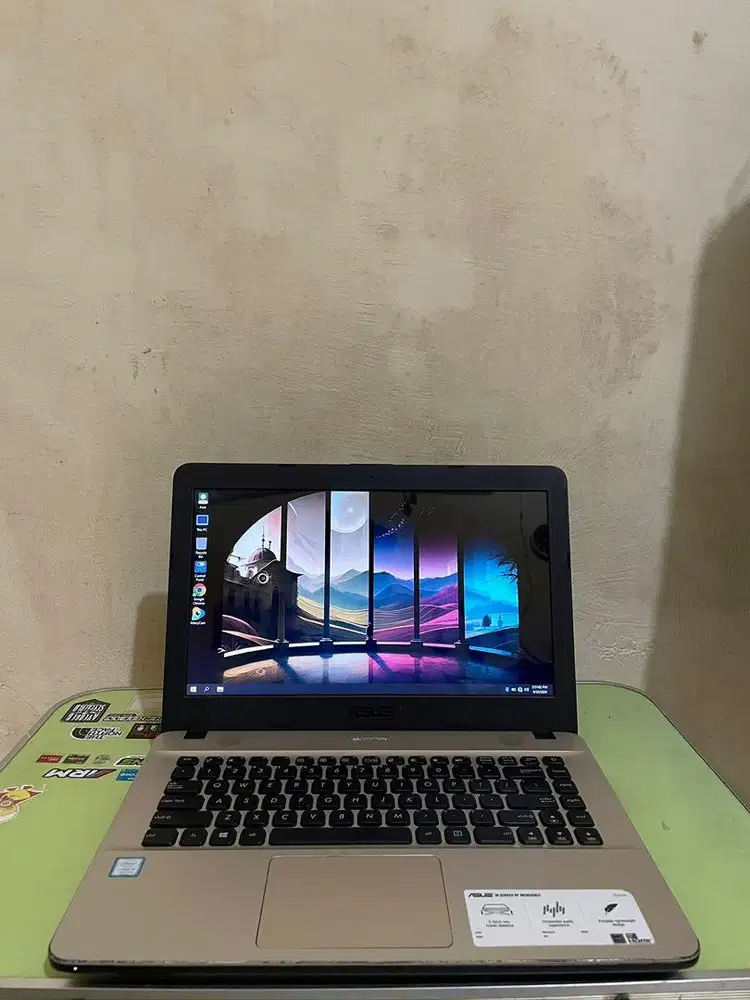 Laptop Asus VivoBook 14 X441UAR Intel Core i3 Gen 7 Ram 4GB HDD 1TB