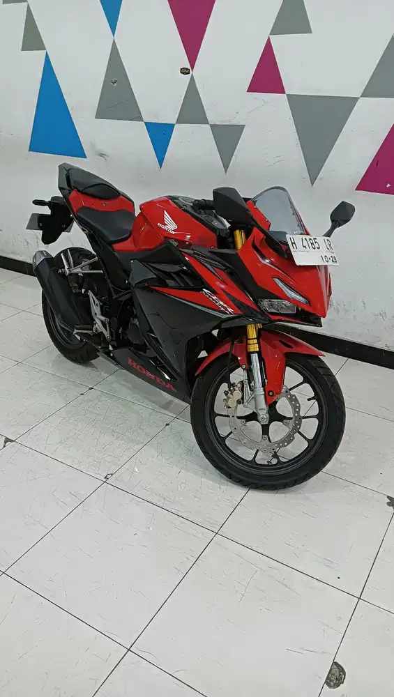 Honda New CBR 150R 2024 km.10.000