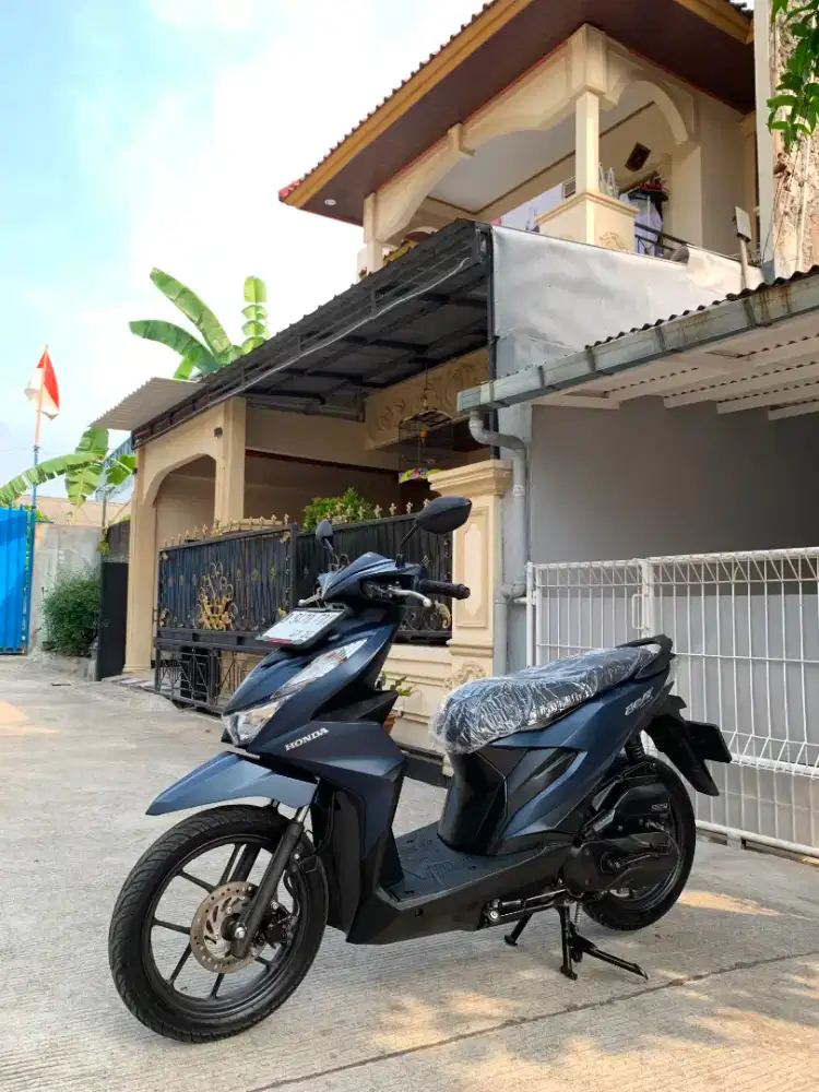 HONDA BEAT DELUXE 2024 KM 11 RB ISTIMEWA