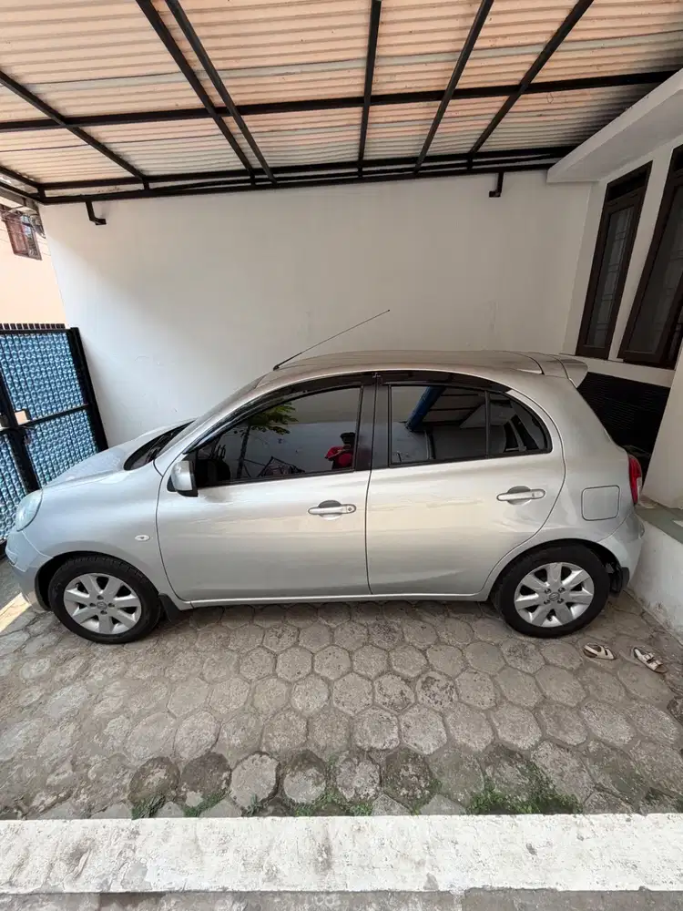 Nissan March 2013 Automatic