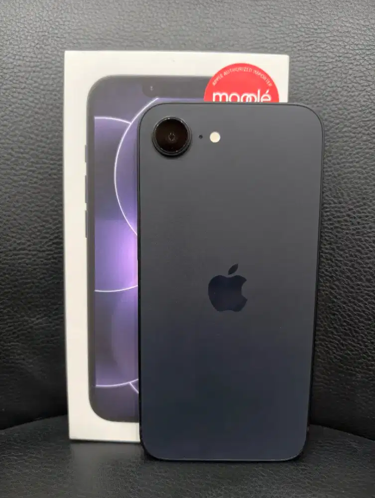 iPhone 17e 128GB iBox , bLack Garansi Panjang