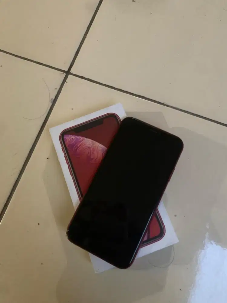 IPHONE XR 128 (All Operator)