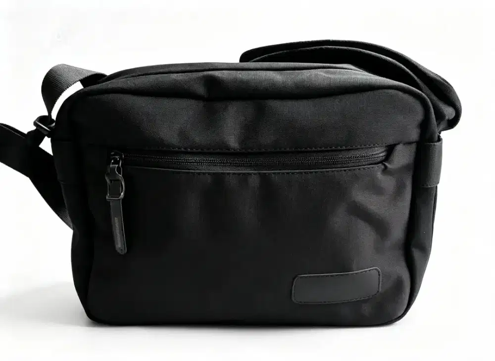 Tas Selempang Pria Crumpler Dynamo
