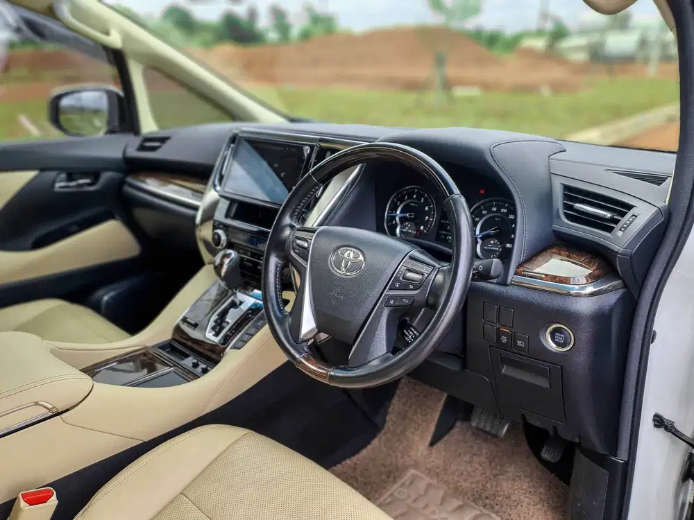 TOYOTA ALPHARD 2.5 G ATPM TSS 2021 PUTIH