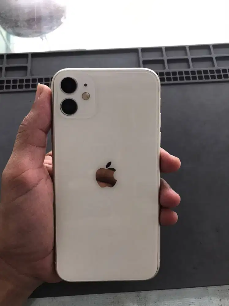 jual hp iphone 11