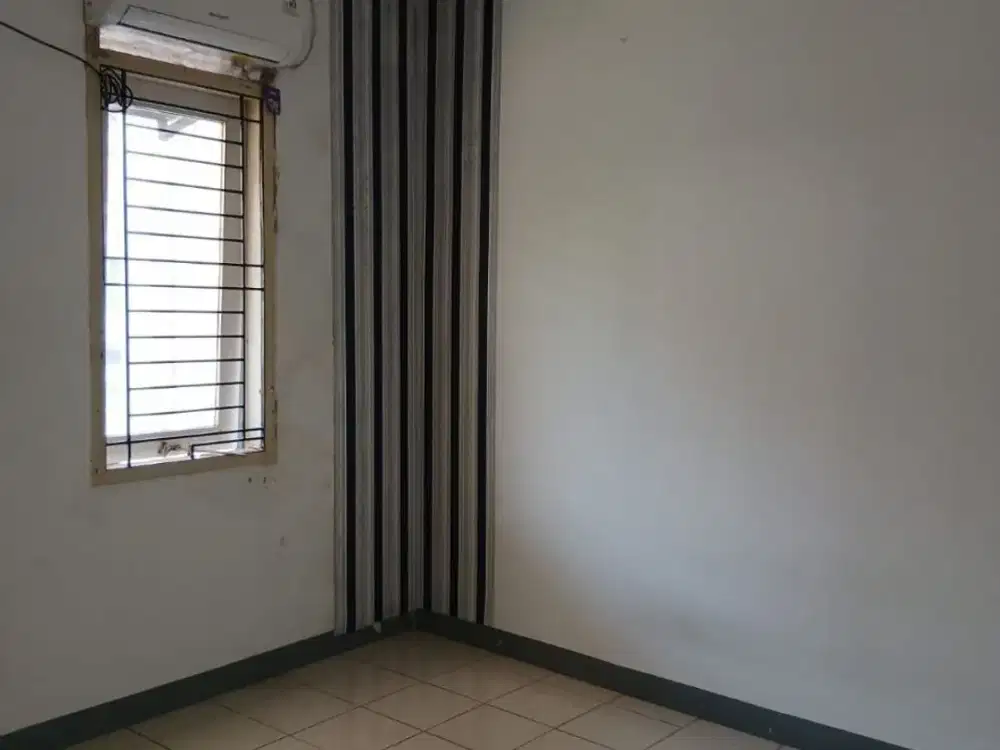 Dijual Rumah Kota Baru Parahyangan murah, siap huni, jual cepat [ID 729]