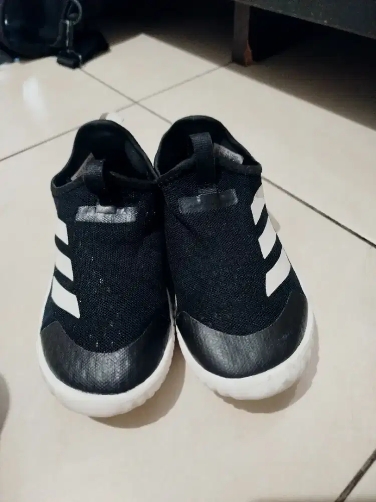 Adidas Rapidazen slip-on hitam original size 30.5