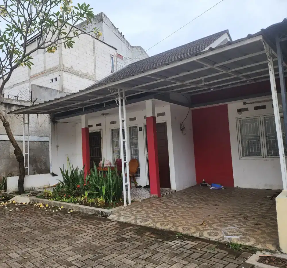 Jual cepat rumah 1 lantai dalam perumahan