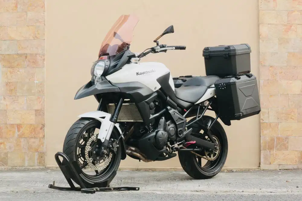 Kawasaki versys 650 like new er6n 650 Himalaya BMW GS310