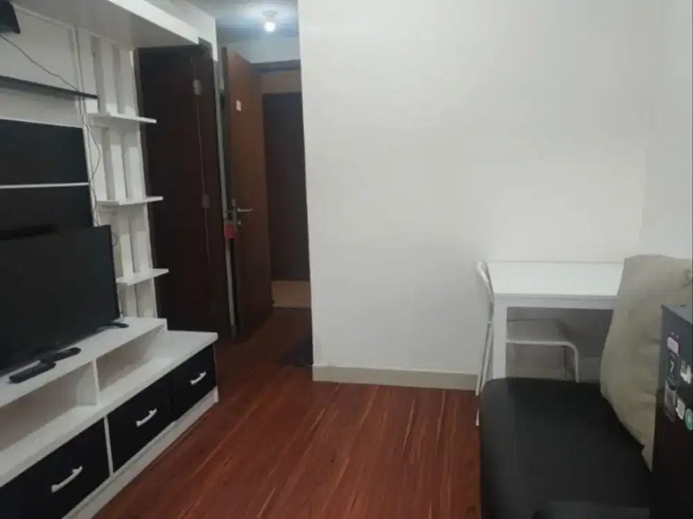Disewa Apartemen Sudirman Suite lantai 5 Tower Mahogani [ID 720]