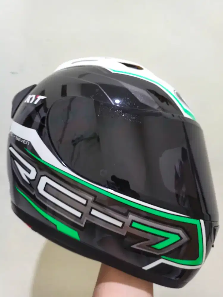 DIJUAL HELM KYT RC 7 SECOND LIKE NEW