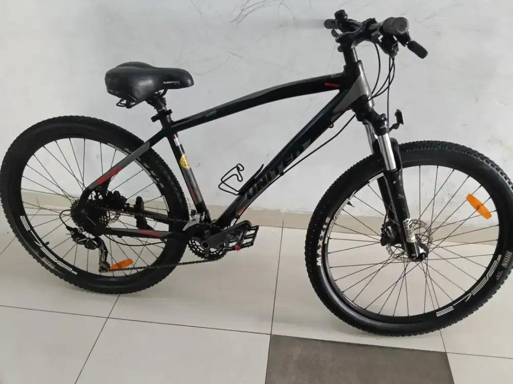 Sepeda gunung mtb united 27,5