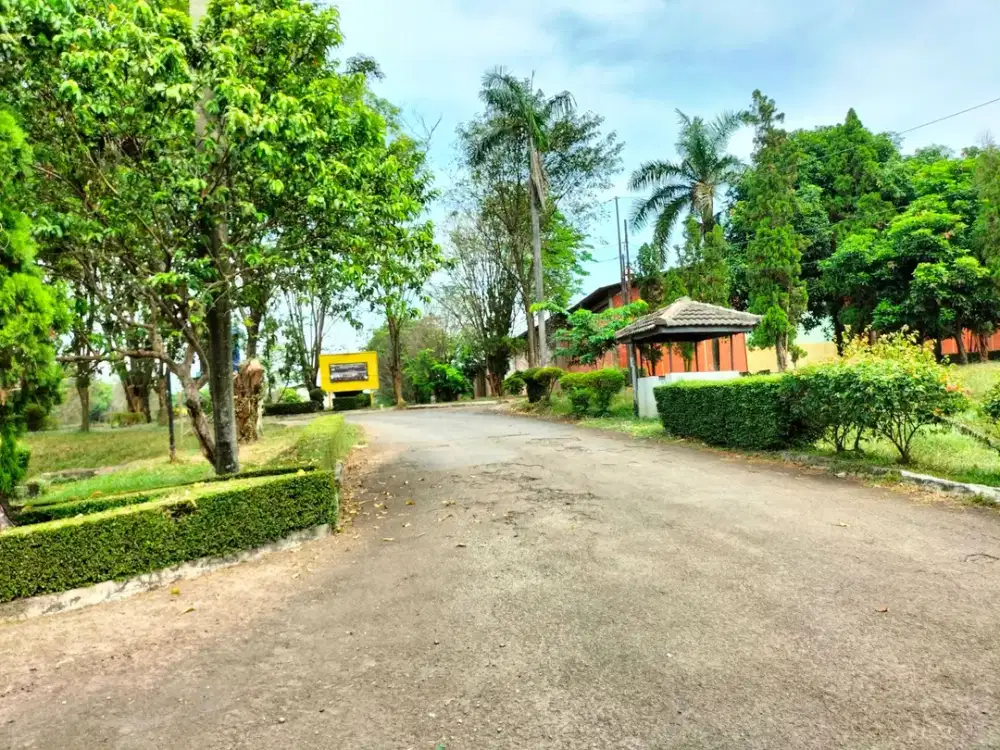 Pusat Pergudangan di Kawasan Industri di Purwasari, Karawang