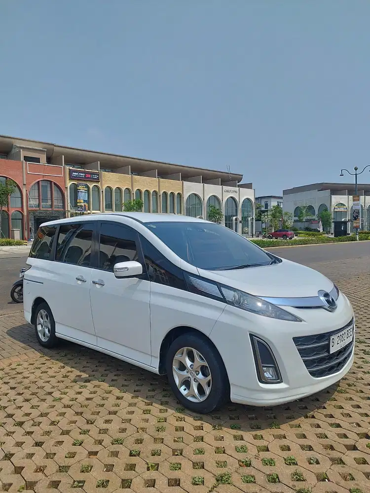 Mobil Keluarga Nyaman! Mazda Biante 2012 AT 2.0